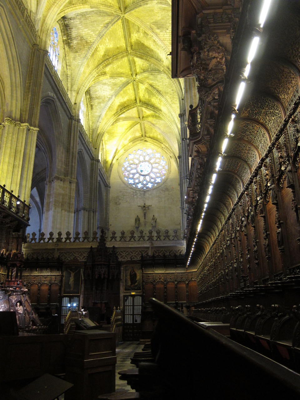 inside Sevilla's Cathedral