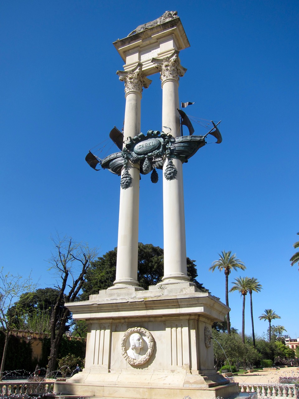 monument to christopher columbus (Sevilla)