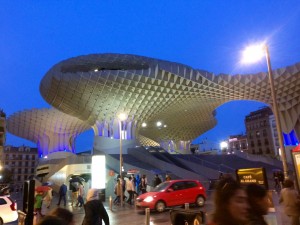 Sevilla's Metropol Parasol (in the rain)