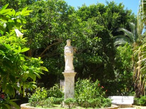 Statue in Parque Genovés